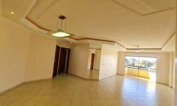 Imagem: Vende se esse apartamento no Edifício mediterrâneo