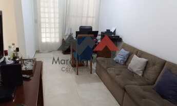 Imagem 2: Casa térrea com 3 dormitórios, 1 suíte e piscina em condomínio