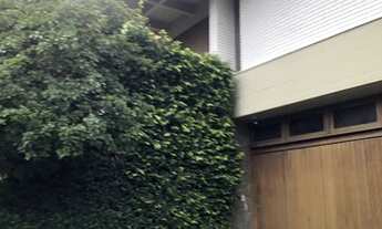 Imagem 3: Casa para venda tem 450 metros quadrados com 3 quartos em Chácara das Pedras por R$ 1.790