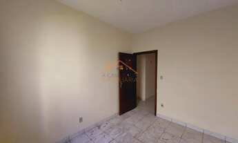 Imagem 6: Casa com quintal sendo 3 quartos 01 vaga de garagem no Bairro Eldorado