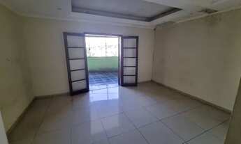 Imagem 3: Sobrado para aluguel e venda tem 250 metros quadrados com 4 quartos