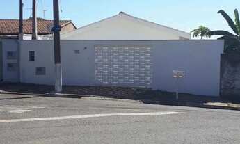 Imagem: Casa próxima ao Centro, 3 dormitórios