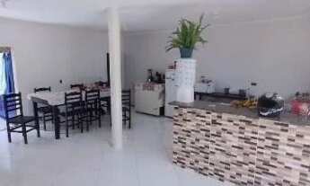 Imagem 4: Casa a venda em Peruíbe, possui 2 dormitórios s/ 01 suíte, churrasqueira