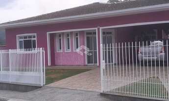 Imagem: Casa com 03 quartos/dormitórios no bairro