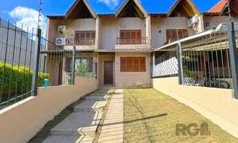 Imagem: Residência no bairro Guarujá, com 3 dormitório(s)