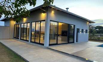 Imagem 3: VENDO EXCELENTE CASA EM CONDOMÍNIO FECHADO