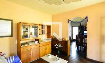 Imagem 2: Casa à Venda - Havaí, 3 Quartos, 161 m2