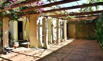 Imagem 4: Casa no Centro de Goiânia 455m²