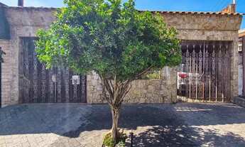 Imagem 2: Casa para venda em Parque Novo Mundo com 5 quartos, sendo 2 suítes , 275m²