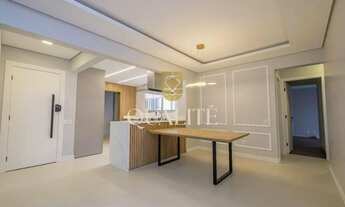 Imagem 5: Apartamento reformado de 122m² com 3 dormitórios, suíte e sacada