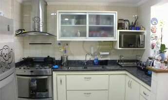 Imagem: Casa à venda com 3 quartos, sendo 1 suíte