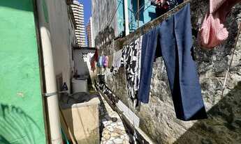 Imagem 3: Casa Sobrado para venda, dispõe de 04 quartos, 02 Kit-Nets com 03 compart, e 02 vagas de g