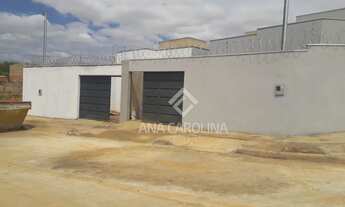 Imagem: Casas em Fase de Acabamento à Venda no