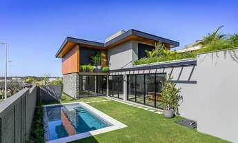 Imagem 3: Imóvel para venda possui 607 metros quadrados com 4 suítes na lagoa da Conceição !!