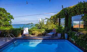 Imagem: Pousada com 13 suítes na Praia do Rosa