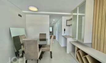 Imagem: Apartamento à venda em Zona Nova com 72