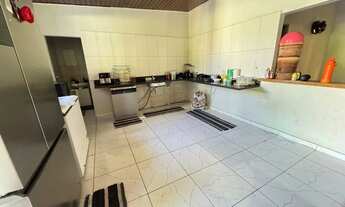 Imagem: Vendo ou troco Centro Cristo Rei