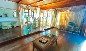 Imagem: Casa para aluguel, 4 quartos, 4 suítes