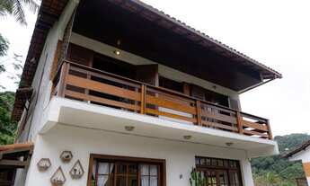 Imagem: Casa de condomínio em Teresópolis com