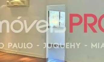 Imagem 4: Prodximo do parque, cercado por arvores de todos os lados