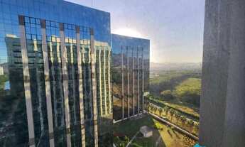 Imagem: CEO - Ampla sala com 36 m² e Vaga