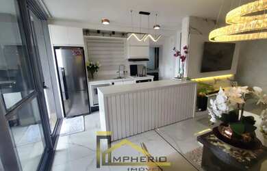 Imagem 7: Apartamento de Alto Padrão no Centro de Curitiba-PR: 2 Quartos, 2 Suítes, 2 Salas, 3 Banhe