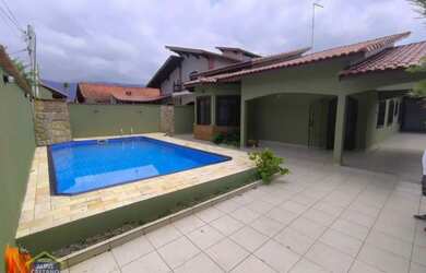 Imagem 3: Oportunidade!! Casa com piscina,03 dorms, pertinho da praia!!