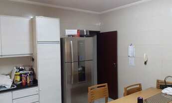 Imagem 7: Casa de 4 Dormitórios na Rua Tupanaci