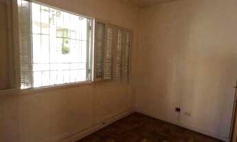 Imagem 2: Casa de 3 Dormitórios na Rua Assis Brasil