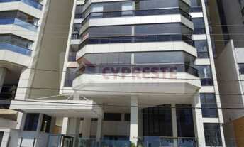 Imagem: Apartamento com 4 Quartos à Venda, 275m