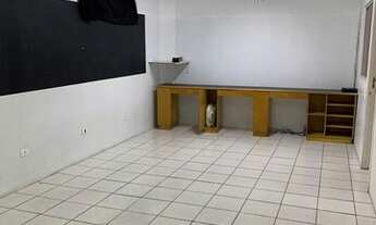 Imagem 5: Sobre-loja para aluguel possui 250 metros quadrados com 2salas