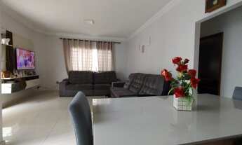 Imagem 5: Casa para venda possui 180 metros quadrados com 3 quartos em Parque Lagoa Dourada - Maring