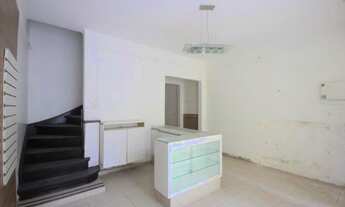 Imagem 2: Casa de 3 Dormitórios na Alameda Franca