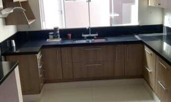 Imagem 6: Casa para venda possui 200 metros quadrados com 4 quartos em Glória - Macaé - RJ