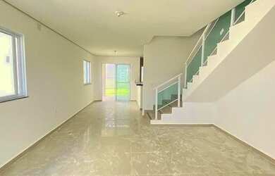 Imagem 2: CASA EM IPITANGA - AVENIDA 31 DE JULHO