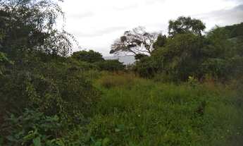 Imagem 5: Lote/Terreno para venda possui 2700 metros quadrados