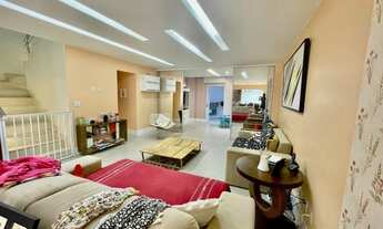 Imagem 2: Vendo linda casa triplex, 4 suites + dependencia e sotão, condominio Blue Houses