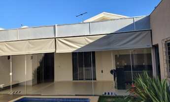 Imagem 3: Vende-se excelente casa no bairro Califórnia em Patos de Minas/MG