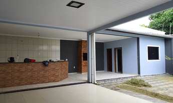 Imagem 6: Vendo uma Linda casa com arquitetura moderna e ótima localização