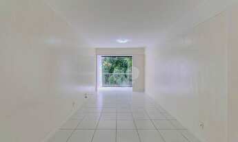 Imagem 2: Apartamento com varanda, 2 dormitórios , suíte, infraestrutura e vaga! R$ 930.000, prédio