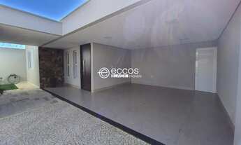 Imagem 2: Casa à venda no bairro Alto Umuarama