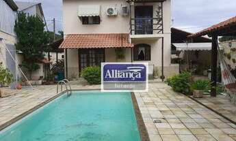 Imagem 5: Casa com 3 dormitórios à venda, 212 m² por R$ 800.000,00 - Itaipu - Niterói/RJ