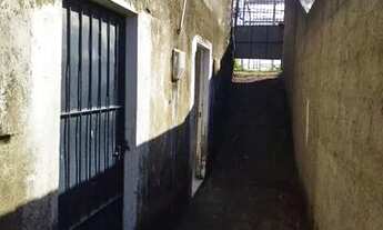 Imagem: Alugo sala 30 MTS lajeada água e luz inclusa