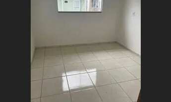 Imagem 5: Alugo 900,00 td incluso menos luz