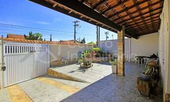 Imagem 2: CASA com 3 quartos em Peruíbe, no bairro Balneario Barra de Jangada