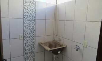 Imagem 6: Alugo Kitnet com 2 quartos, garagem coberta, ótima localização