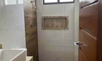 Imagem 2: CASA COM 3 QUARTOS SD 1 SUÍTE, CLOSET, PISCINAS, MORE BEM !!!