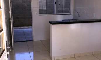 Imagem: Alugo apartamento térreo com lazer, na