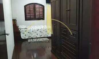 Imagem 3: Sobrado com ótima localização com ponto comercial