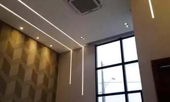 Imagem 2: Apartamento para venda possui 240 metros quadrados com 3 quartos em -